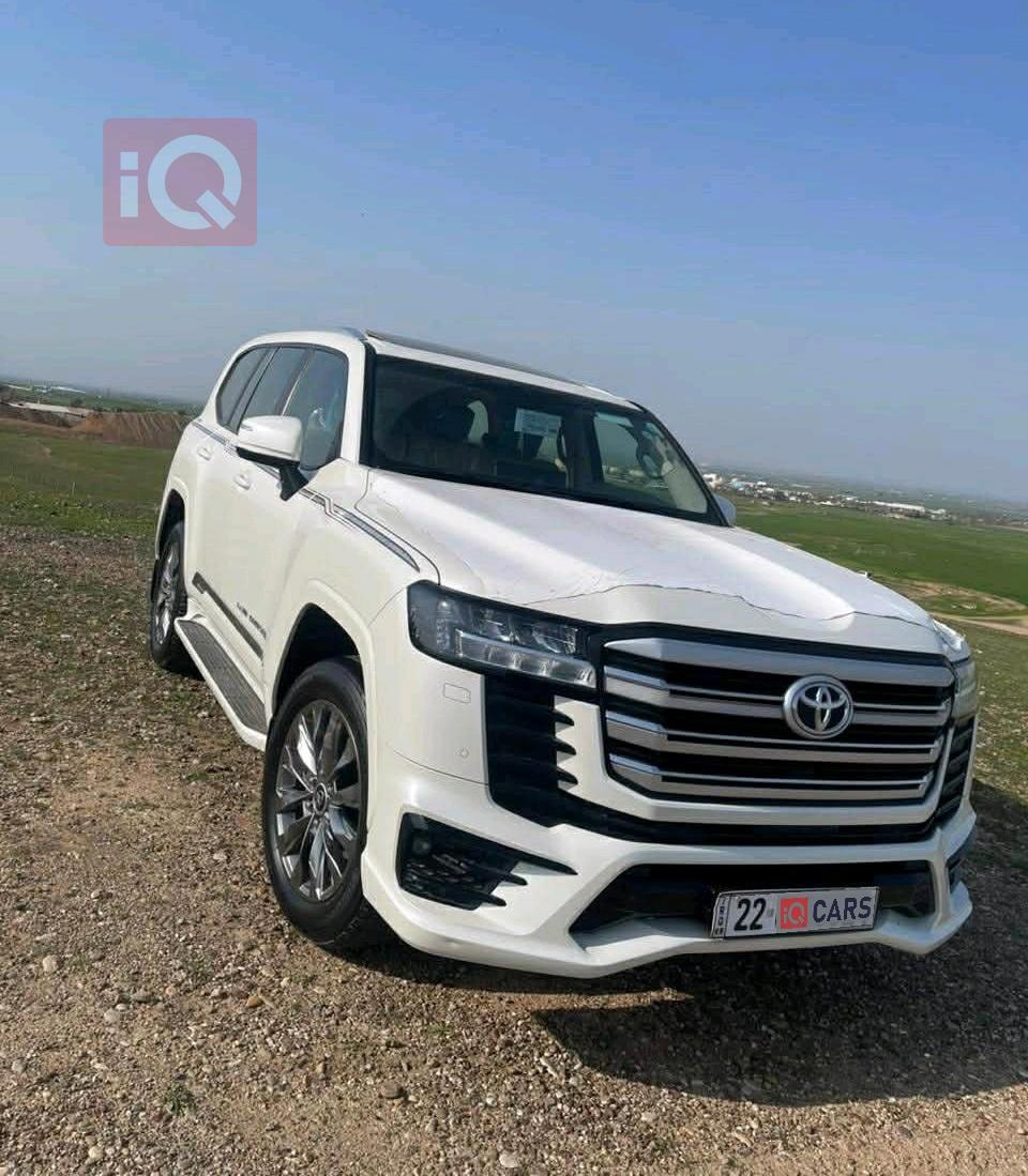 تويوتا لاندكروزر